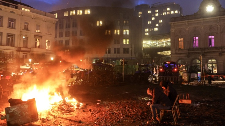 Μήνυμα εστάλη στις Βρυξέλλες - «Η Σύνοδος άκουσε τους ευρωπαίους αγρότες» ανέφερε η πρόεδρος της Κομισιόν