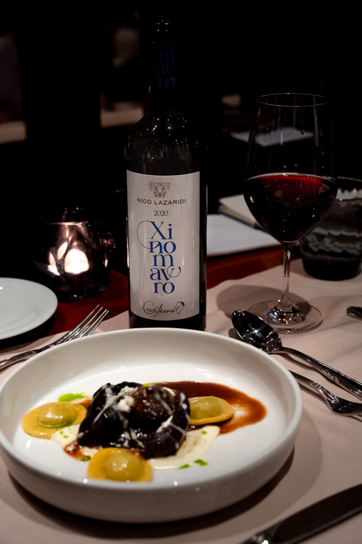 Nico Lazaridi - Art and Wine on the Μove: Μια κινούμενη γιορτή κρασιού, γεύσης και ζωγραφικής