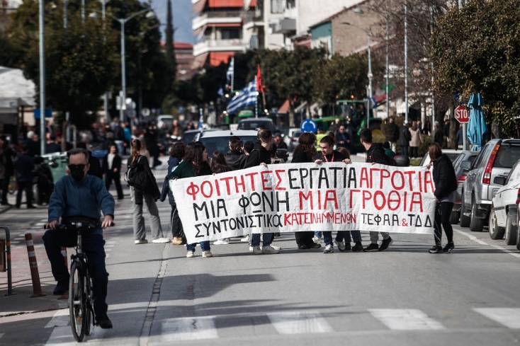 Απειλούν με πολύωρα μπλόκα οι αγρότες: «Θα δούμε εικόνες Γερμανίας, Γαλλίας, Ιταλίας»