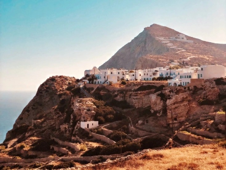 Europa Nostra: «SOS» από τις Κυκλάδες λόγω υπερτουρισμού