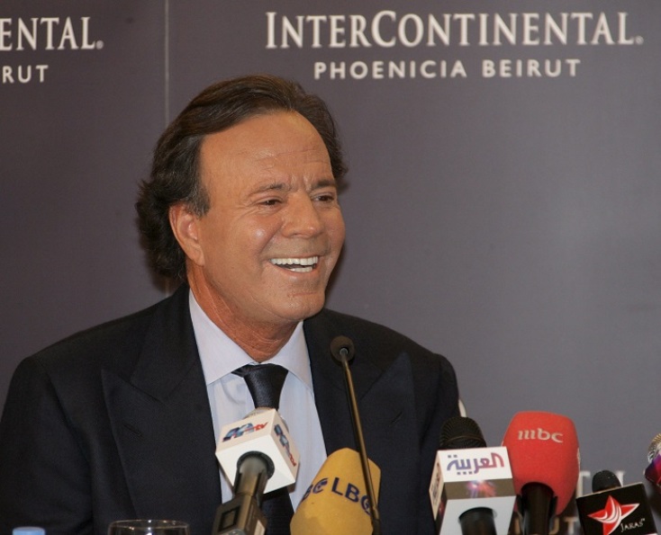 Netflix is ​​preparing a new series about the life of Julio Iglesias