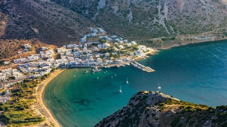 Οι πέντε ιδανικοί ρομαντικοί ελληνικοί προορισμοί για τους Ιταλούς, σύμφωνα με τη ιταλική ταξιδιωτική ιστοσελίδα My Greek Salad