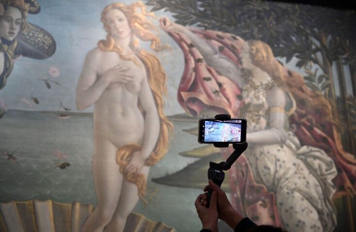  Museums and archaeological sites in 'yellow zone' regions reopened to the public again after being shut due to the coronavirus pandemic lockdown