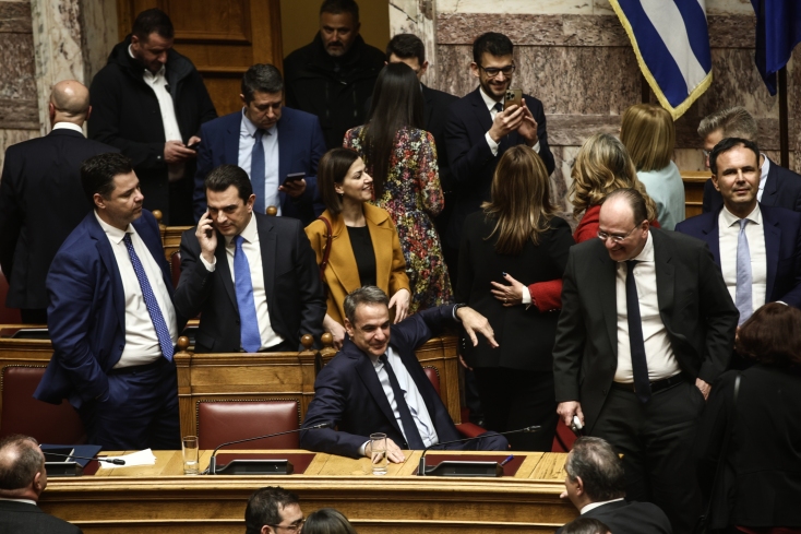 Γάμος ομόφυλων ζευγαριών: Πανηγυρικό κλίμα για το αποτέλεσμα