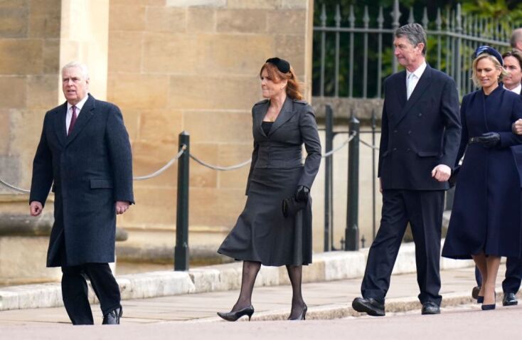 Μνημόσυνο για τον τέως βασιλιά με απόντες τους βασιλιά Κάρολο και πρίγκιπα Γουίλιαμ (φωτό)