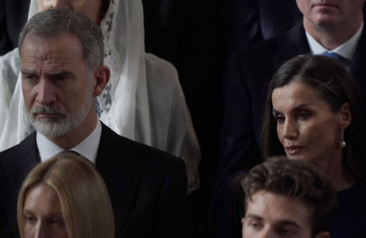 Μνημόσυνο για τον τέως βασιλιά με απόντες τους βασιλιά Κάρολο και πρίγκιπα Γουίλιαμ (φωτό)