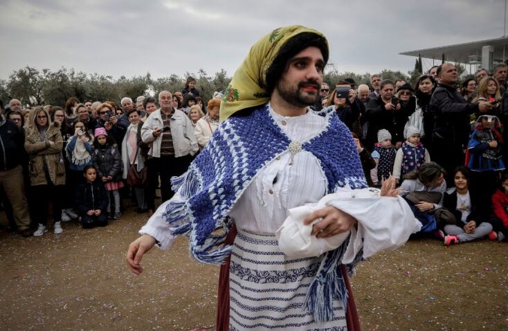 ΚΟΥΛΟΥΜΑ ΣΤΟ ΚΕΝΤΡΟ ΠΟΛΙΤΙΣΜΟ "ΣΤΑΥΡΟΣ ΝΙΑΡΧΟΣ" (EUROKINISSI/ΓΙΑΝΝΗΣ ΠΑΝΑΓΟΠΟΥΛΟΣ)