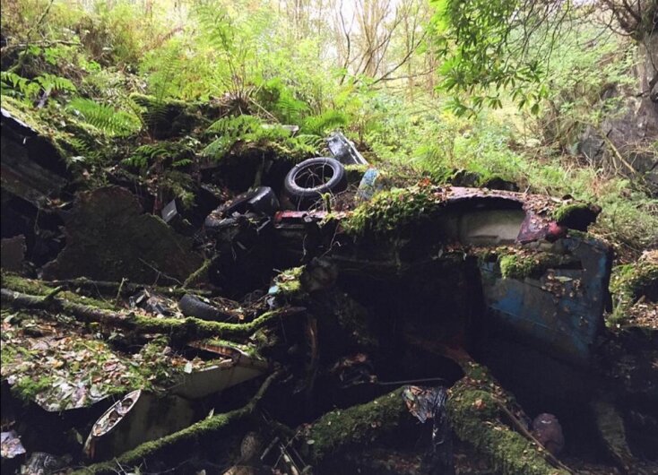 Ουαλία: Σε νεκροταφείο αυτοκινήτων μετατράπηκε η «σπηλιά των χαμένων ψυχών»