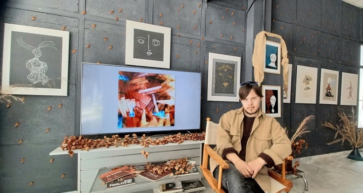 Ένας 27χρονος από την Κοζάνη με σύνδρομο Down, παρουσιάζει την πρώτη του έκθεση 