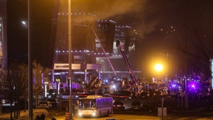 40 νεκροί και 100 τραυματίες από την επίθεση στη Μόσχα