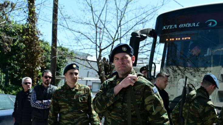 Ο Στέφανος Κασσελάκης παρέλασε με το άγημα στη Θήβα για την 25η  Μαρτίου © ΤΑΤΙΑΝΑ ΜΠΟΛΑΡΗ/EUROKINISSIΟ Στέφανος Κασσελάκης παρέλασε με το άγημα στη Θήβα για την 25η  Μαρτίου © ΤΑΤΙΑΝΑ ΜΠΟΛΑΡΗ/EUROKINISSI