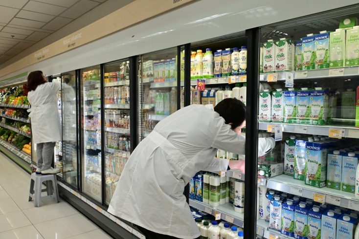 Μείωση τιμών σε τυριά και γαλακτοκομικά - Πού εντοπίζονται αυξήσεις