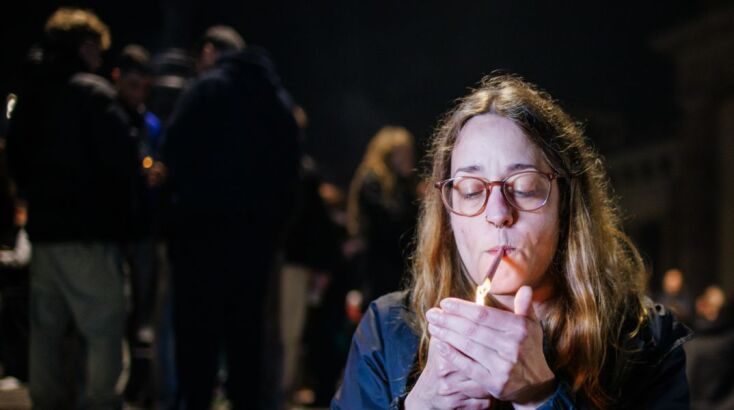 Πάρτι στην Πύλη του Βρανδεμβούργου για τη νομιμοποίηση της κάνναβης