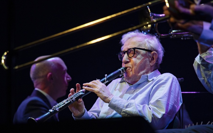 Συνταξιοδοτείται ο Γούντι Άλεν αν δεν βρει χορηγό για την επόμενη ταινία του