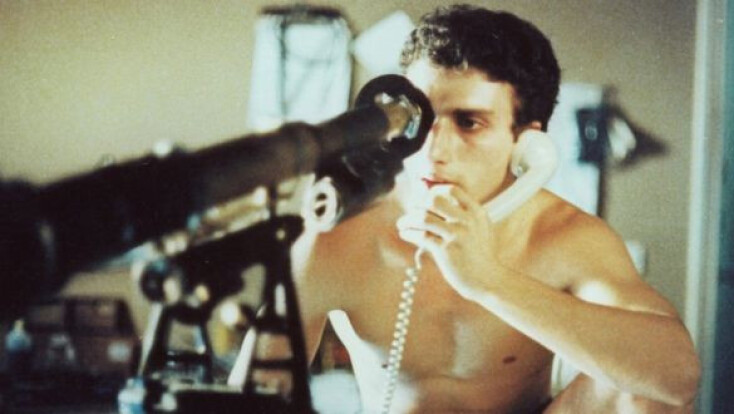 Οι απέναντι (Γιώργος Πανουσόπουλος, 106’)