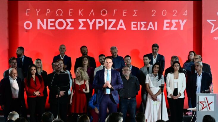 Ο Στέφανος Κασσελάκης παρουσίασε στη Νέα Σμύρνη το τρίτο «κύμα» υποψηφίων για τις προκριματικές εκλογές