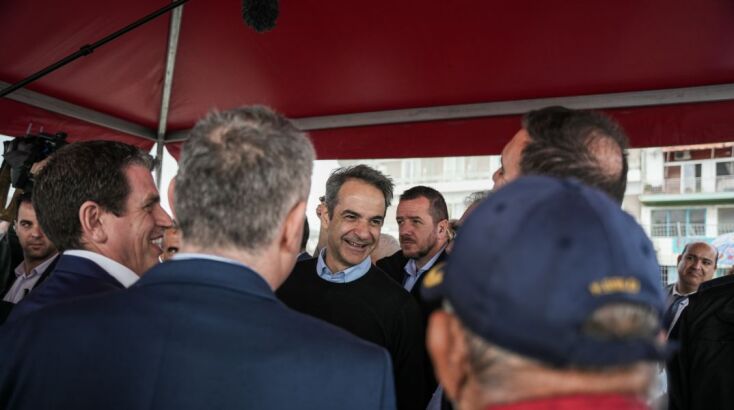 Στη Μυτιλήνη ο Κυριάκος Μητσοτάκης - Συναντήθηκε και συνομίλησε με Τούρκους τουρίστες