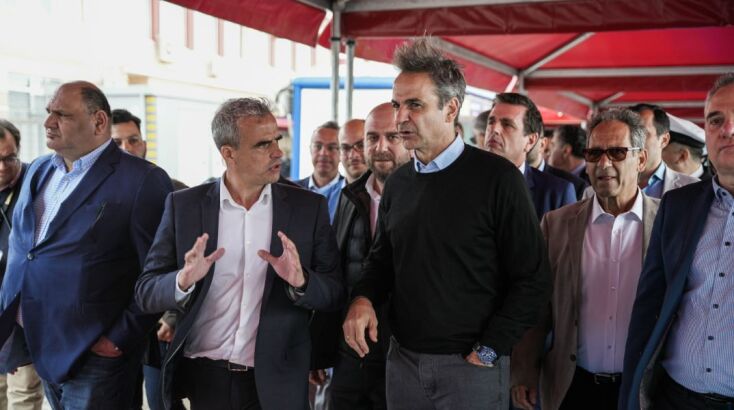 Στη Μυτιλήνη ο Κυριάκος Μητσοτάκης - Συναντήθηκε και συνομίλησε με Τούρκους τουρίστες