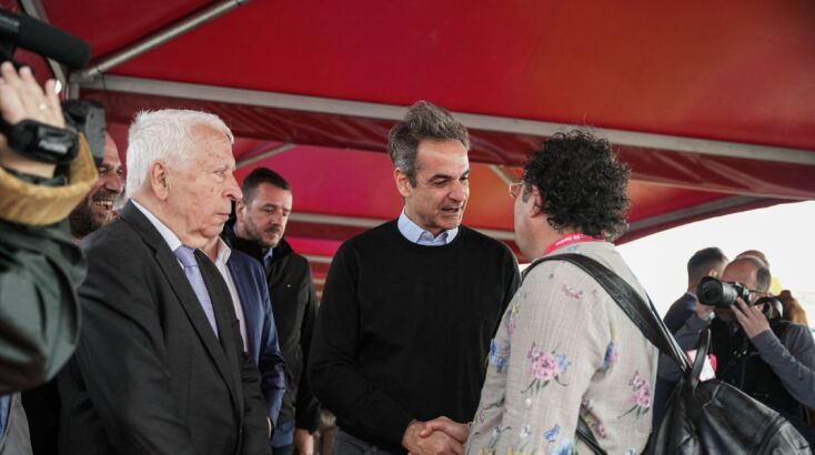 Στη Μυτιλήνη ο Κυριάκος Μητσοτάκης - Συναντήθηκε και συνομίλησε με Τούρκους τουρίστες