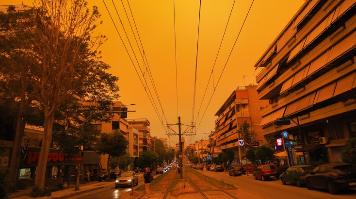 Η επέλαση της αφρικανικής σκόνης στον αττικό ουρανό 