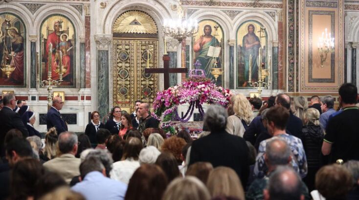 Η Ακολουθία του Επιτάφιου Θρήνου 