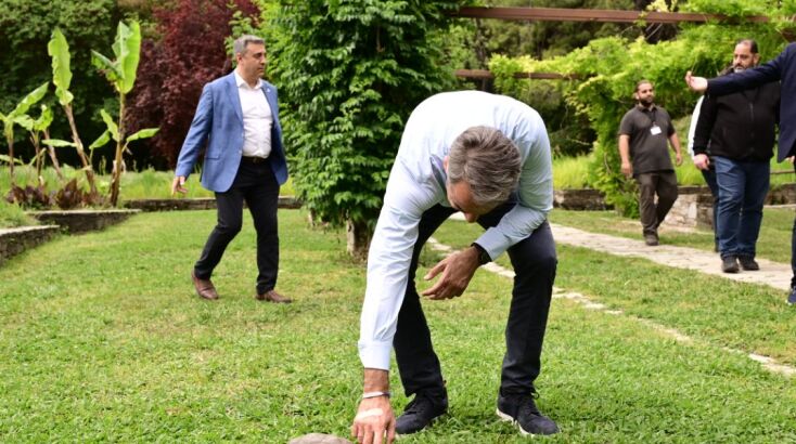 O Κυριάκος Μητσοτάκης επισκέφθηκε τον Διομήδειο Βοτανικό Κήπο
