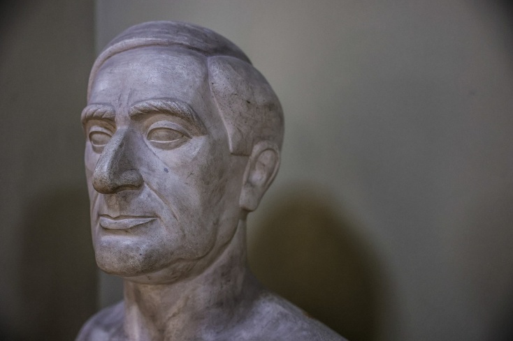 προτομη, αγαλματος