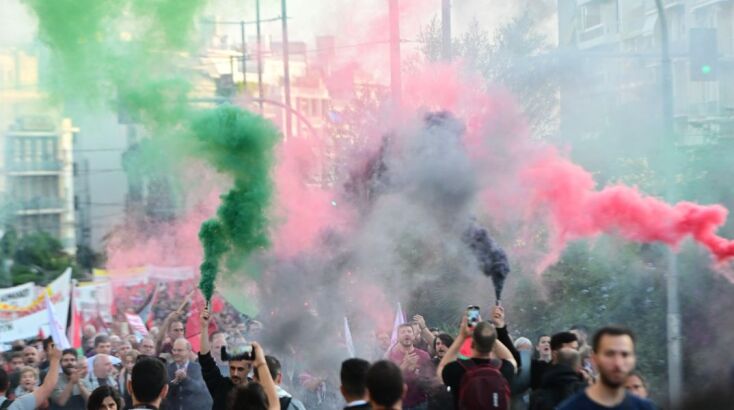 Πορεία διαμαρτυρίας προς τις πρεσβείες των ΗΠΑ και Ισραήλ για τη Γάζα 