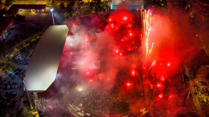 Ολονύχτιο γλέντι στη Θεσσαλονίκη για το πρωτάθλημα του ΠΑΟΚ