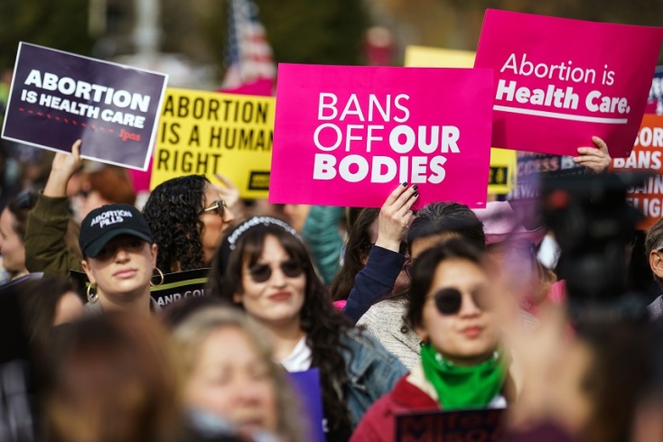 διαδηλώτριες, πλακατ