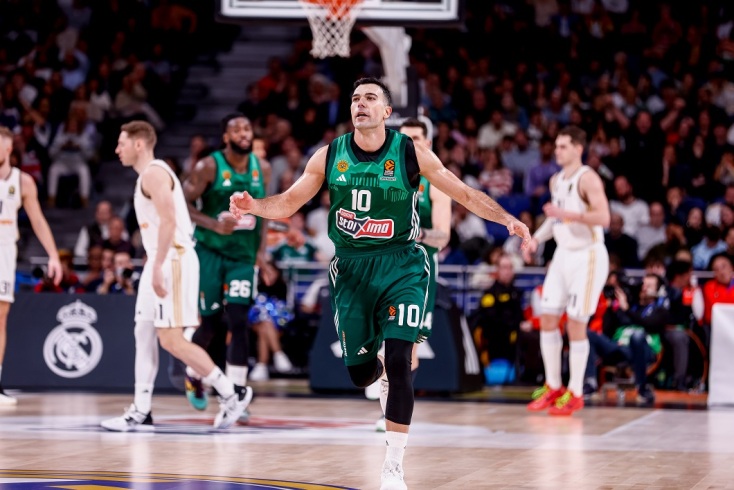 Ο Κώστας Σλούκας