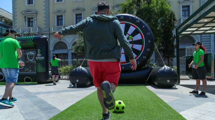 Conference League: Το fan zone στην Πλατεία Κοτζιά 