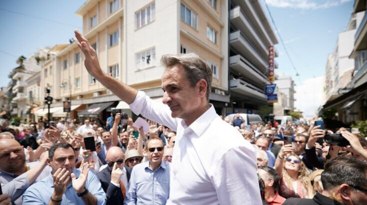 Ο πρωθυπουργός Κυριάκος Μητσοτάκης στην περιοδεία του στην Πάτρα