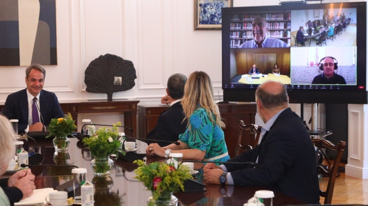 Στο Μαξίμου οι νεοεκλεγμένοι ευρωβουλευτές