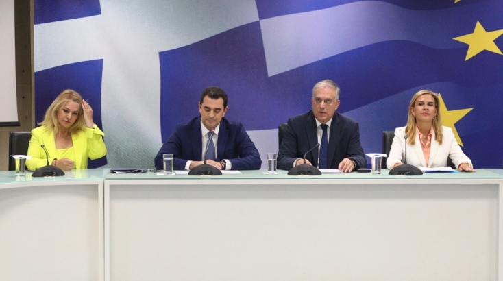 Τελετή παράδοσης παραλαβής στο Υπουργείο Ανάπτυξης