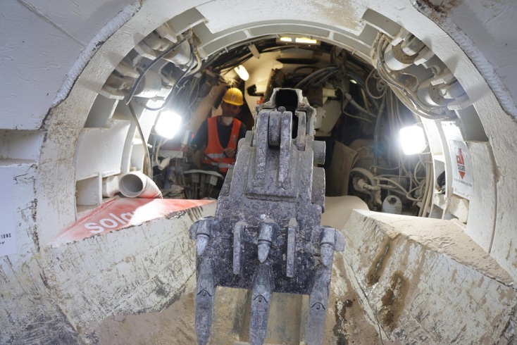 μετροποντικας, σηραγγα, εργαζομενος