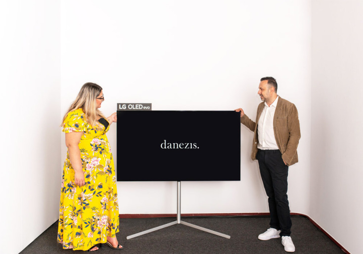 Κλειώ Μπετσάκου-Home Entertainment Marketing Supervisor LG Electronics Hellas, Τάσος Τρύφωνος