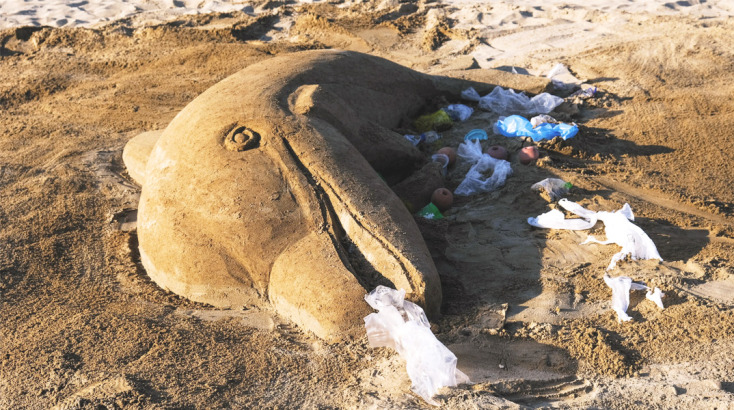 Η Greenpeace δημιούργησε ένα γλυπτό από άμμο