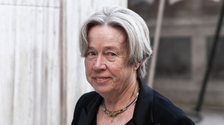 Η Αθηνά Λινού