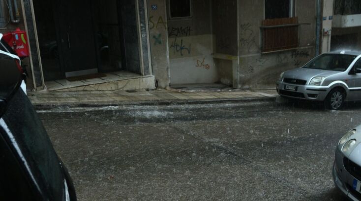 «Χτύπησε» η κακοκαιρία την Αττική