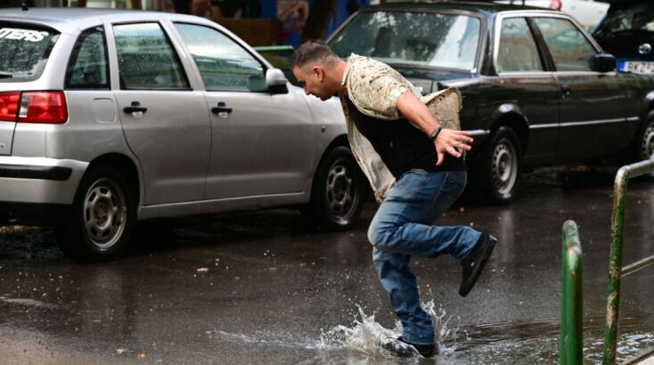 Η κακοκαιρία Atena «χτύπησε» την Αττική