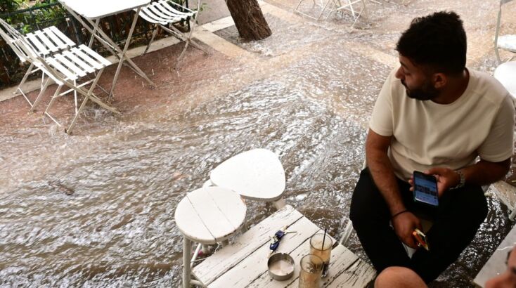 Η κακοκαιρία Atena «χτύπησε» την Αττική
