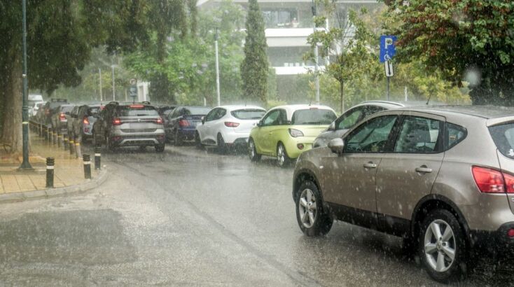 Η κακοκαιρία Atena «χτύπησε» την Αττική