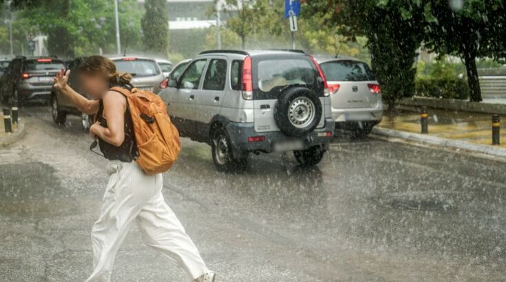Η κακοκαιρία Atena «χτύπησε» την Αττική