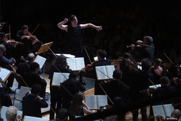 Ο Θεόδωρος Κουρεντζής διευθύνει τη Utopia