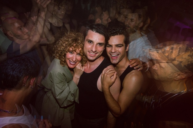 Το «Blue Train» του Γεράσιμου Ευαγγελάτου, σε σκηνοθεσία Γιώργου Σουλεϊμάν, στο θέατρο ΑΛΜΑ