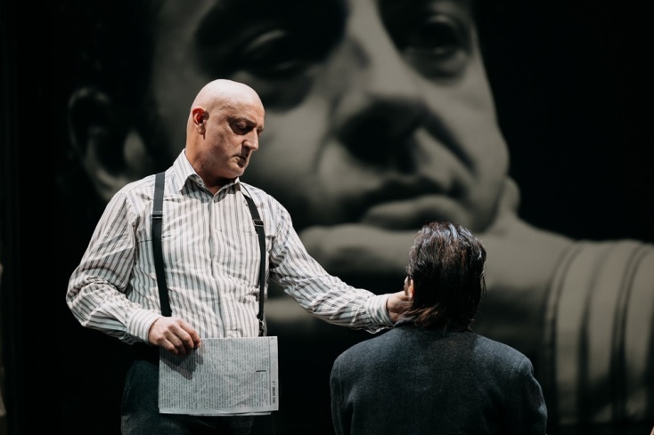 Το «Εγκλημα και τιμωρία» για λίγες παραστάσεις στο Θέατρο Πορεία