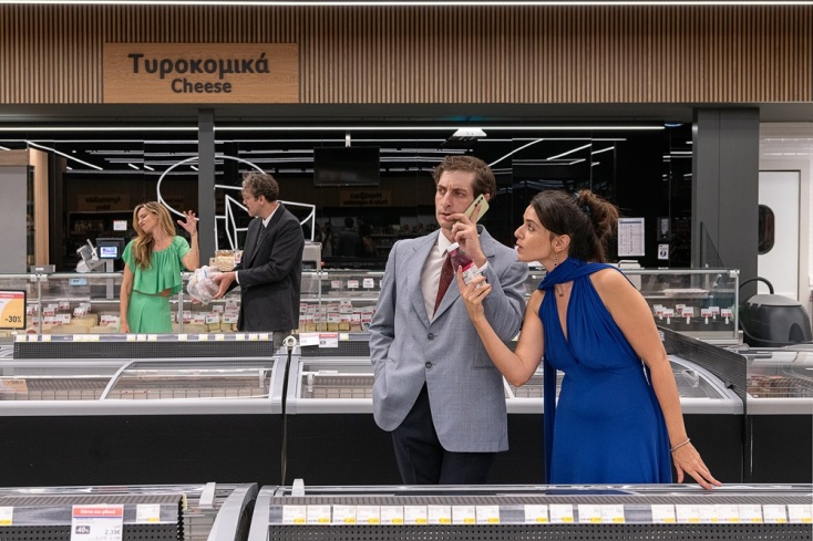 «Ο θεός της σφαγής»  σε σκηνοθεσία Μάνου Βαβαδάκη, στο Θέατρο Πορεία, σε συμπαραγωγή με το ΔΗΠΕΘΕ Κρήτης