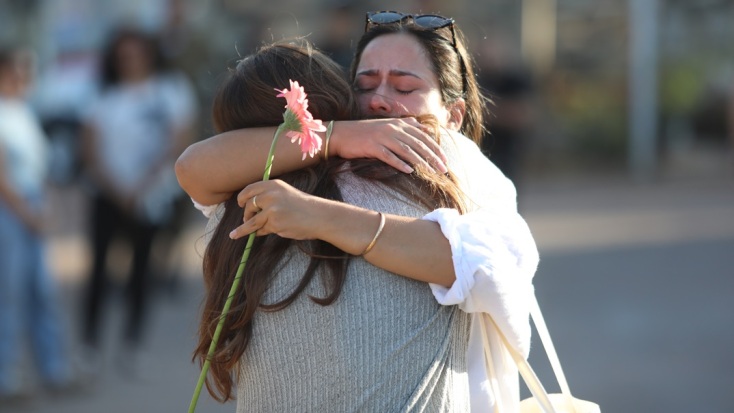 Οι συγγενείς των θυμάτων στο φεστιβάλ «Supernova»