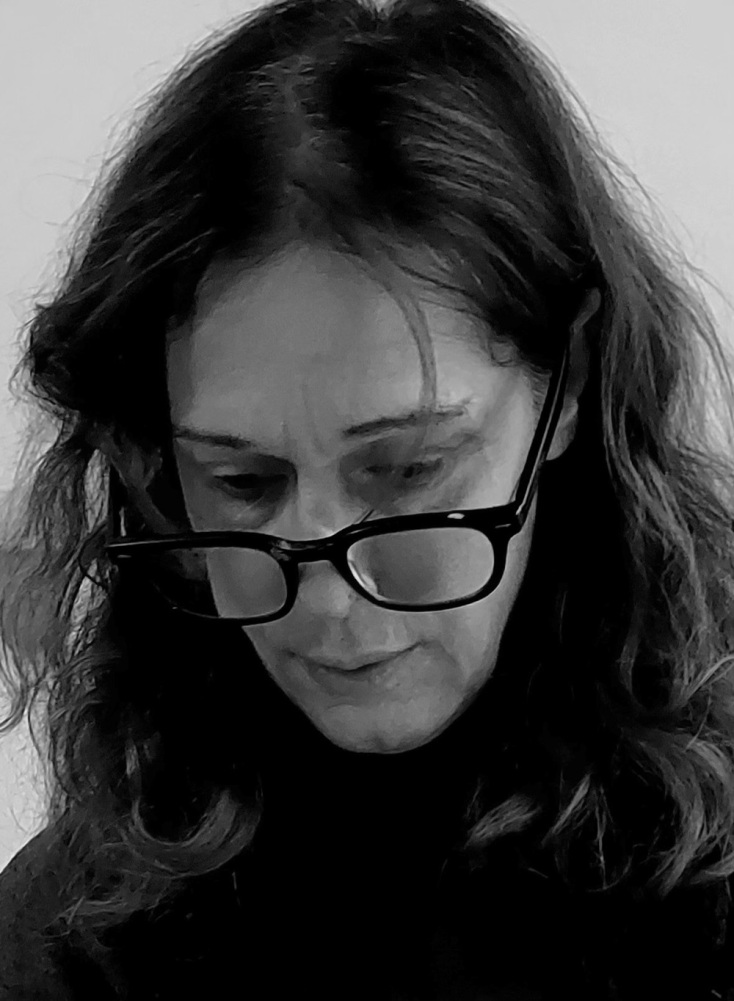 Η Αλίκη Παλάσκα παρουσιάζει την έκθεση «Waltzing Matilda» στην Γκαλερί Ζουμπουλάκη, σε επιμέλεια Απόστολου Αρτινού